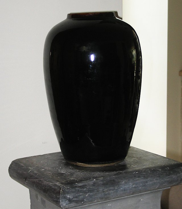 Chinese Mirror Black Porcelain Jar