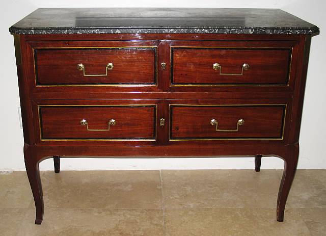 European Commode