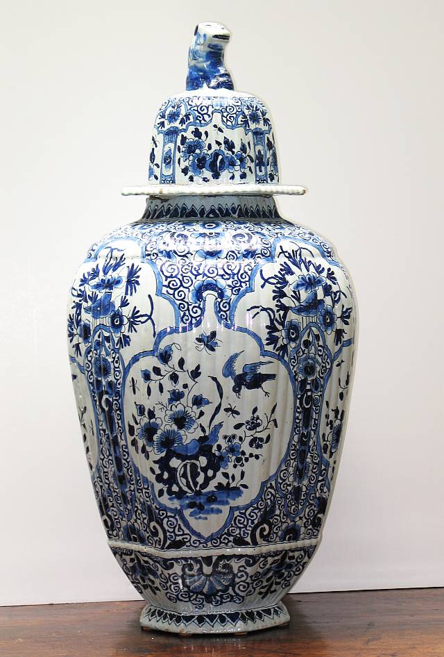 Delft Covered Jar