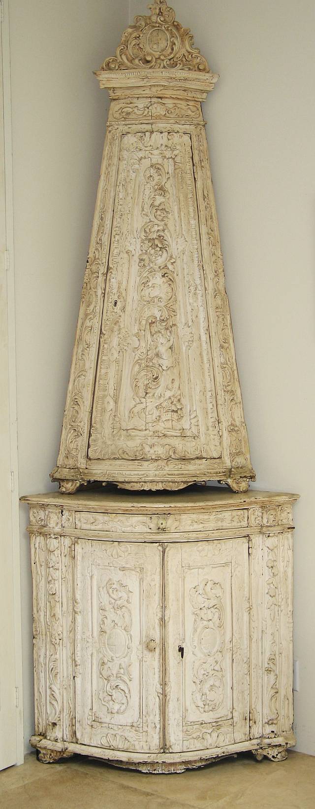 Italian Corner Cabinet